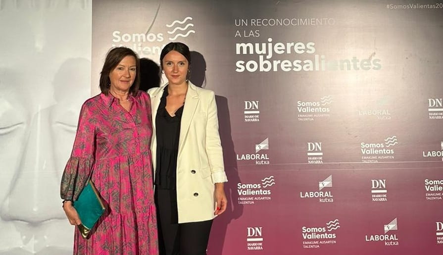 Mari Viedma, owner of INPRE, awarded with the “Somos Valientas” Award for her career in the business field.
